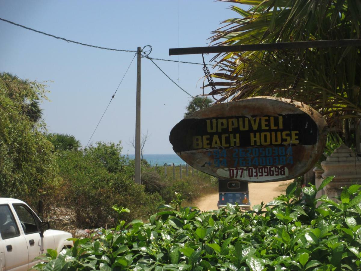 טרינקומאלה Uppuveli Beach House מראה חיצוני תמונה
